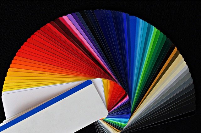 Colour picker - Image by Werner Weisser Pixabay